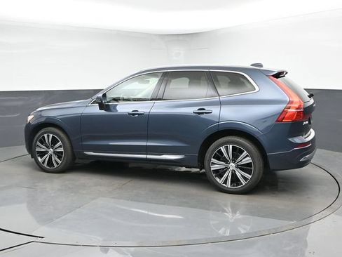 Used 2023 Volvo XC60 B5 Plus w/ Climate Package AWD/4WD image 7
