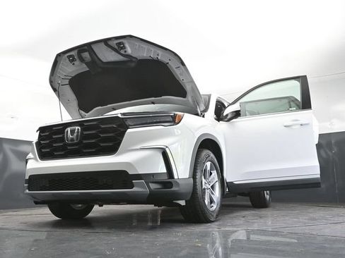 Used 2025 Honda Pilot EX-L image 35