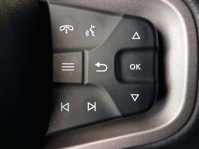 Used 2025 Ford Bronco Outer Banks AWD/4WD image 16