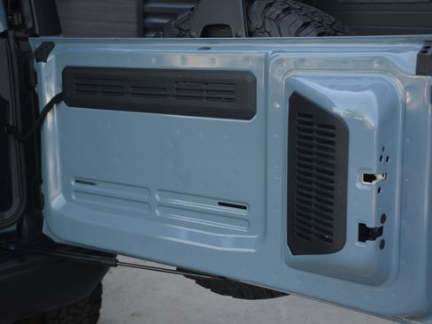 Used 2023 Ford Bronco Badlands AWD/4WD image 41