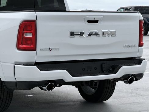 New 2026 RAM 1500 4x4 Crew Cab image 6