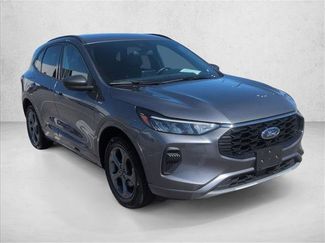 Used 2024 Ford Escape ST-Line video 3