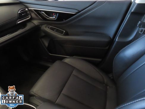 Used 2024 Subaru Outback Limited image 21