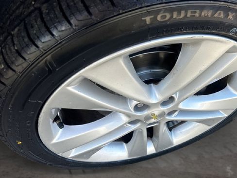 Used 2015 Chevrolet Cruze LTZ FWD image 17