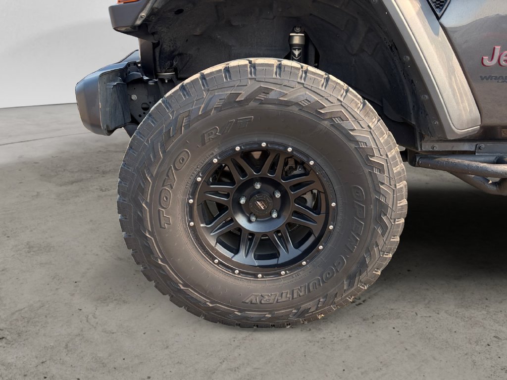 Used 2019 Jeep Wrangler Unlimited Rubicon w/ Cold Weather Group AWD/4WD image 9