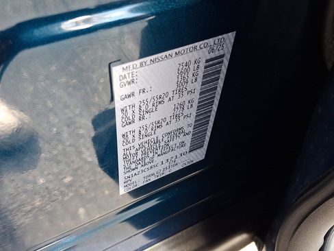 Certified 2025 Nissan Murano SL image 26