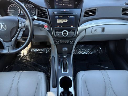 Used 2022 Acura ILX w/ Premium Package image 11