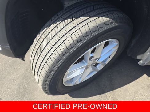 Used 2023 Jeep Grand Cherokee Laredo w/ Trailer Tow Prep Group (B) image 31