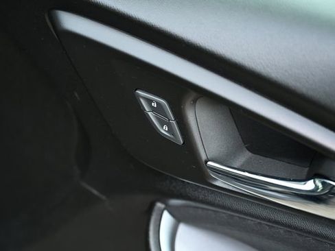 Used 2023 Chevrolet Malibu LT image 56