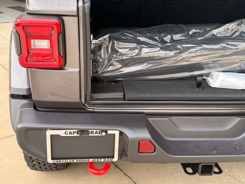 New 2026 Jeep Wrangler Unlimited Rubicon AWD/4WD image 37
