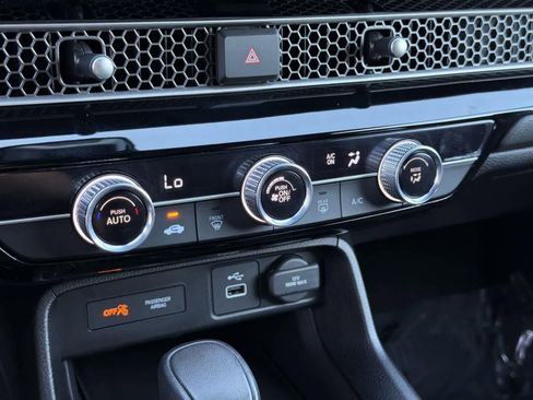 Used 2024 Honda Civic Sport image 14