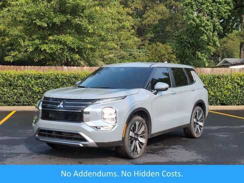 Used 2026 Mitsubishi Outlander SE AWD/4WD image 1