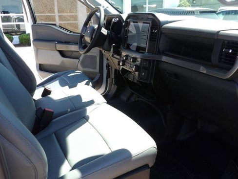Used 2024 Ford F150 XL RWD image 28
