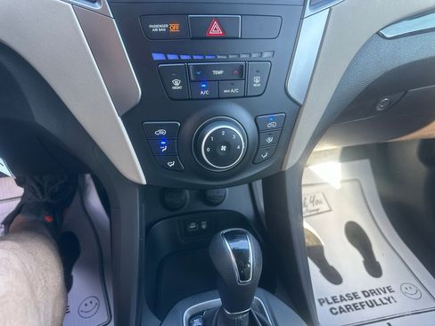 Used 2017 Hyundai Santa Fe Sport AWD/4WD image 24