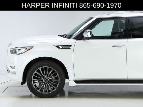 Used 2024 INFINITI QX80 Sensory w/ Cargo Package AWD/4WD image 3