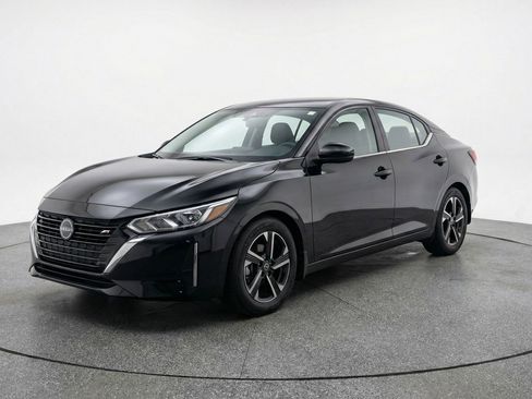 Used 2025 Nissan Sentra SV FWD image 3