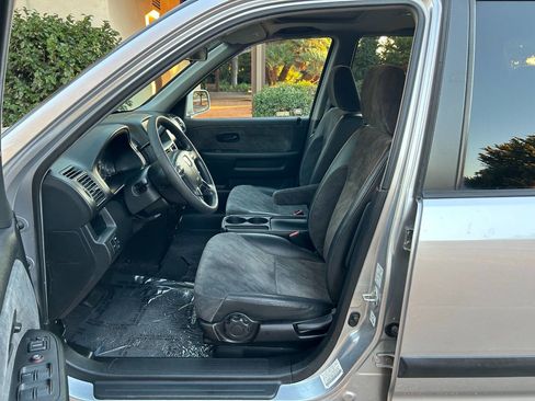 Used 2002 Honda CR-V EX image 25