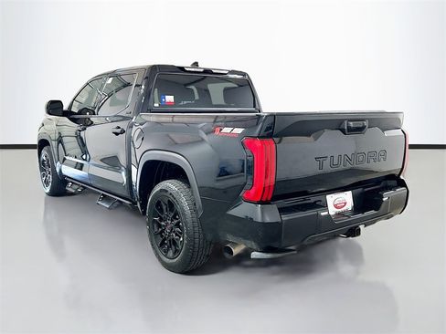Used 2022 Toyota Tundra SR5 image 6