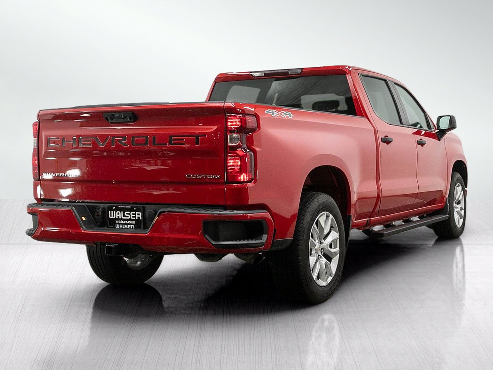 Used 2023 Chevrolet Silverado 1500 Custom AWD/4WD image 7