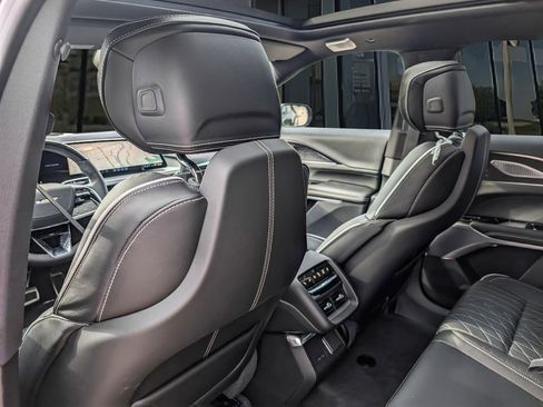 New 2026 Cadillac Lyriq V AWD/4WD image 14