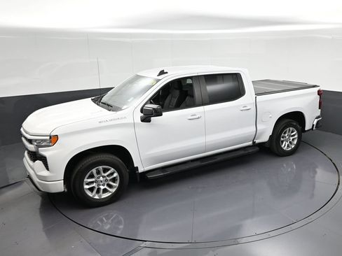 Used 2024 Chevrolet Silverado 1500 RST w/ Convenience Package II RWD image 27