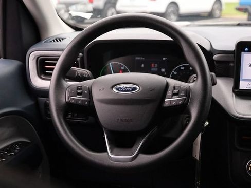 Certified 2023 Ford Maverick XLT FWD image 25