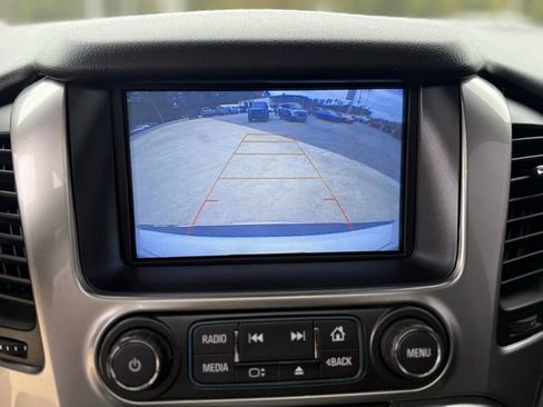 Used 2019 Chevrolet Tahoe Premier image 12