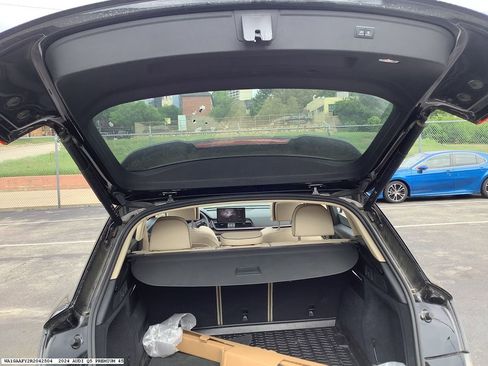 Used 2024 Audi Q5 2.0T Premium image 15