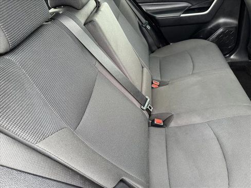 Used 2024 Toyota RAV4 LE image 18