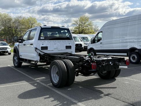 New 2025 Ford F550 4x4 Crew Cab Super Duty image 4