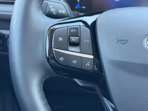 Certified 2023 Ford Escape Active AWD/4WD image 18