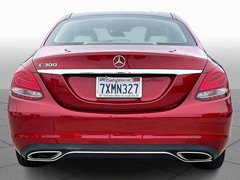 Used 2017 Mercedes-Benz C 300 Sedan image 4