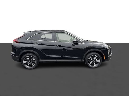 New 2026 Mitsubishi Eclipse Cross SE image 3