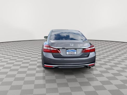 Used 2017 Honda Accord LX image 6