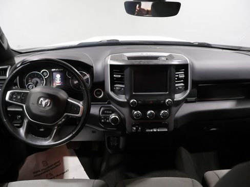 Used 2022 RAM 1500 Big Horn AWD/4WD image 17