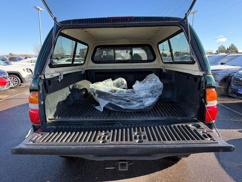 Used 2003 Toyota Tacoma 4x4 Xtracab V6 image 33