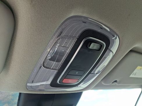 Used 2023 Hyundai Elantra SEL FWD image 27