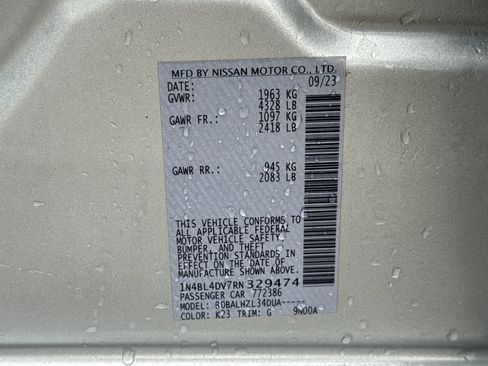 Used 2024 Nissan Altima 2.5 SV image 23