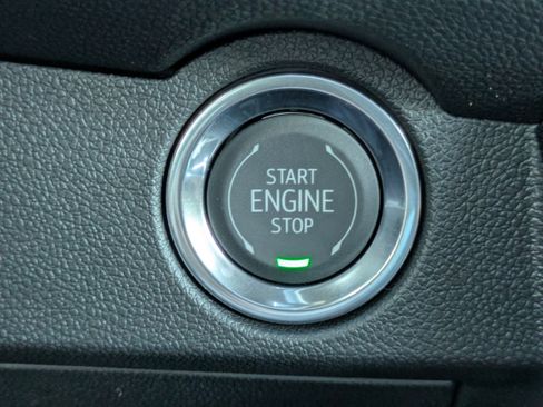 New 2026 Chevrolet Traverse LT image 25