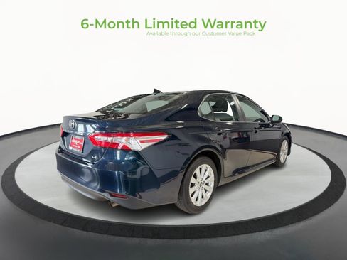 Used 2019 Toyota Camry LE FWD image 7