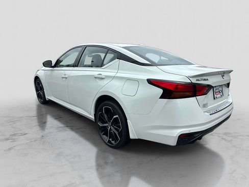Certified 2023 Nissan Altima 2.5 SR AWD/4WD image 3