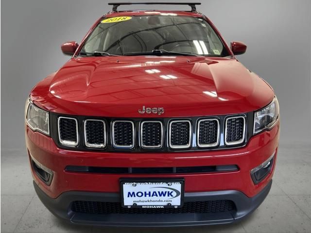 Used 2018 Jeep Compass Latitude AWD/4WD image 9