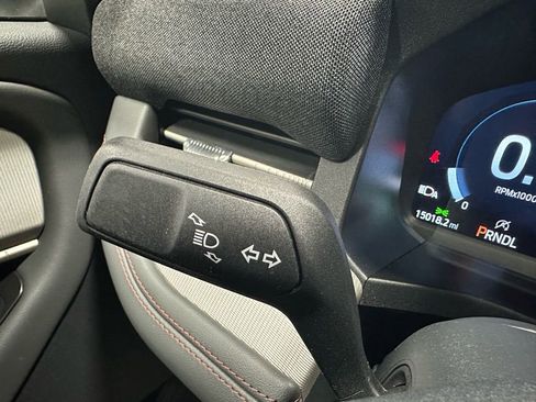 Used 2025 Ford Explorer Active image 21