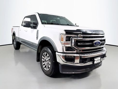 Used 2022 Ford F350 Lariat w/ Lariat Ultimate Package AWD/4WD image 3