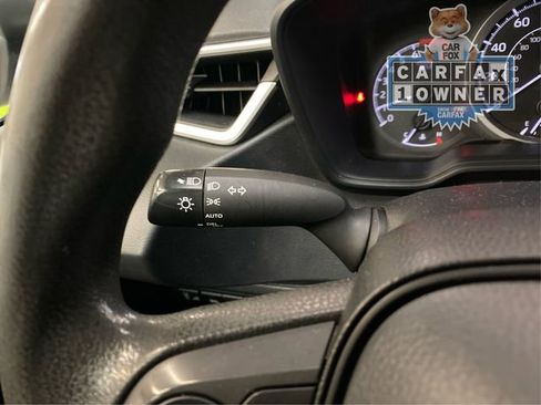 Used 2022 Toyota Corolla LE image 23
