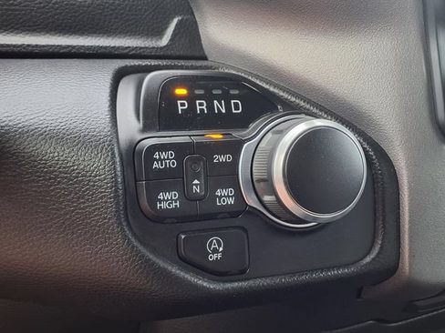 Used 2023 RAM 1500 Big Horn AWD/4WD image 24