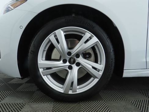 Used 2025 Audi A5 2.0T Premium Plus w/ Premium Plus image 32