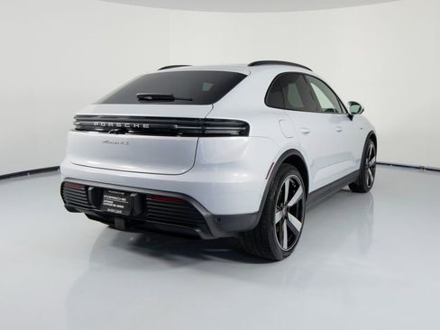 Certified 2025 Porsche Macan 4S Electric image 10