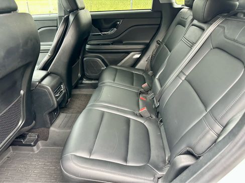 Used 2021 Lincoln Corsair AWD w/ Equipment Group 101A image 13