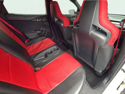 Used 2019 Honda Civic Type R image 23